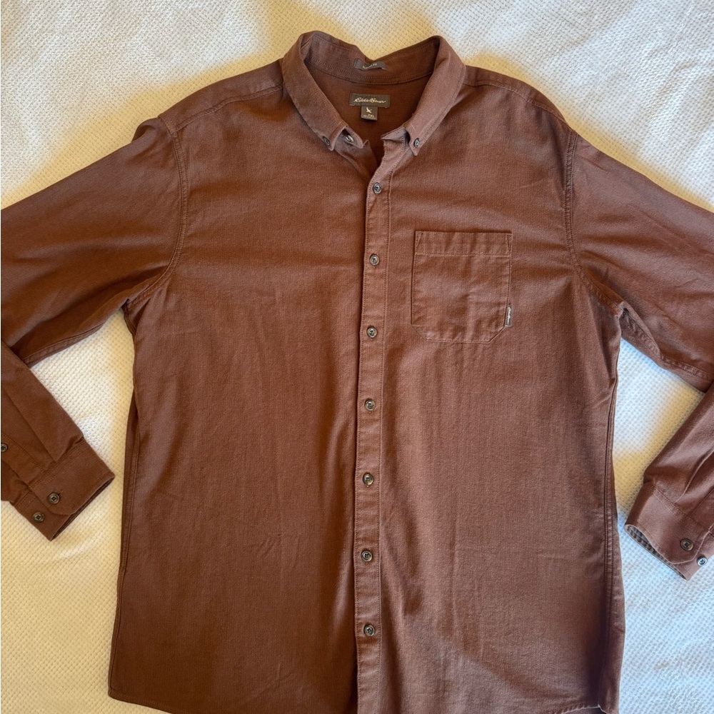 T XL Eddie Bauer Brown Casual Button Down Shirt